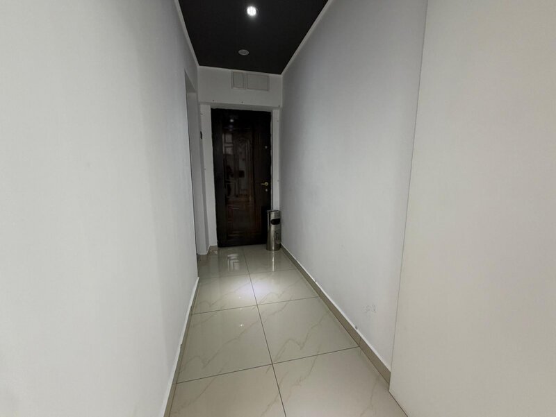 Spatiu comercial - Metrou Constantin Brancusi - Valea Argesului Stradal